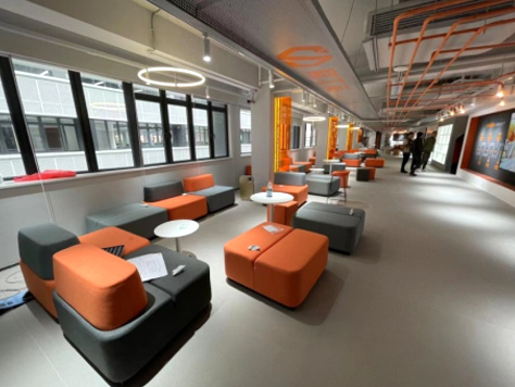 佛山市91网址（zhuó）家具有限公司（sī）