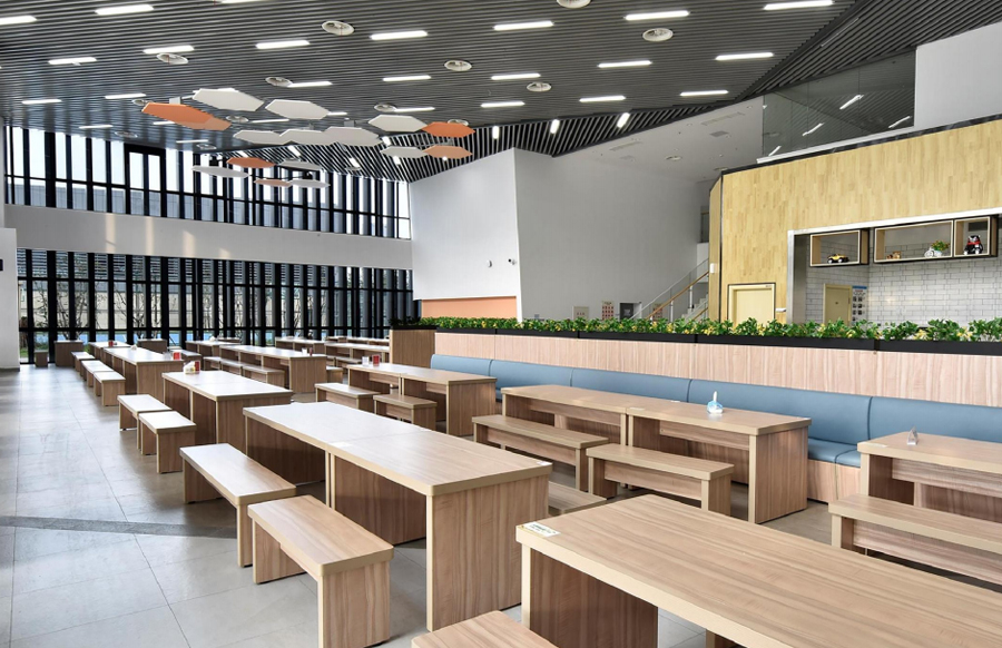 廣州辦公家具_廣州辦公家具廠_佛山辦公家具定做-佛山市91网址家具（jù）有（yǒu）限公司